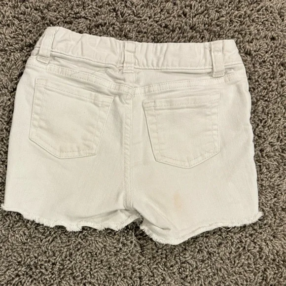 Bundle of 3 pairs of girls Cat & Jack shorts, size 6 - Picture 10 of 11